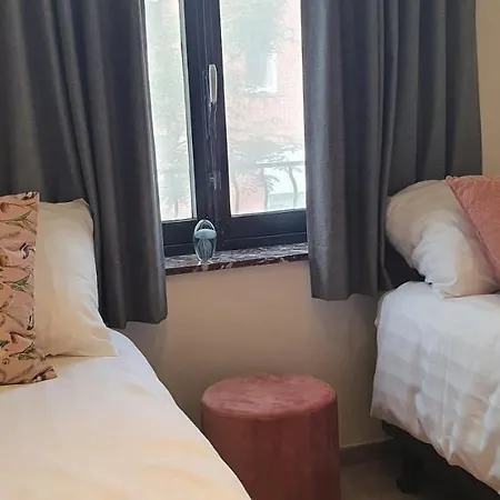 Dom wakacyjny Les Rosiers *