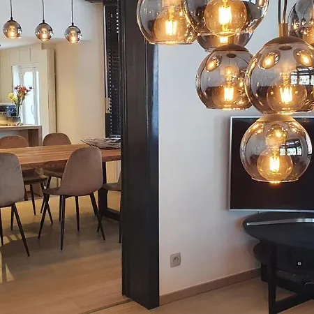 Les Rosiers De Panne