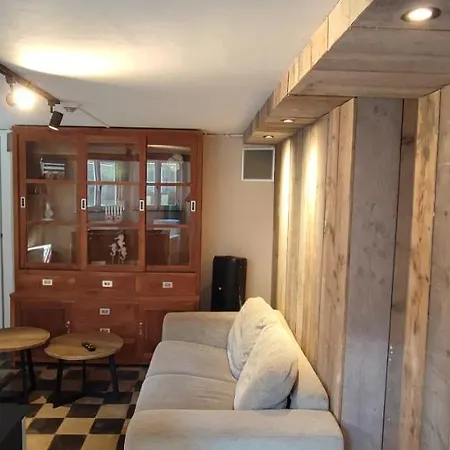 Dom wakacyjny Les Rosiers *